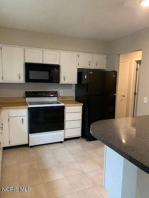 Tiny photo for 6035 Red Oak Drive, Toledo, OH 43615 (MLS # 10005444)