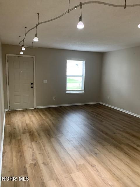 Tiny photo for 6035 Red Oak Drive, Toledo, OH 43615 (MLS # 10005444)