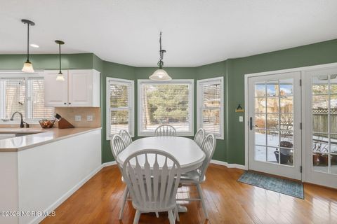 Tiny photo for 6928 Williamsburg Drive, Sylvania, OH 43560 (MLS # 10004030)