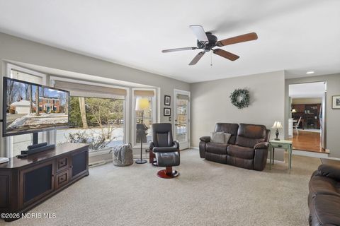 Tiny photo for 6928 Williamsburg Drive, Sylvania, OH 43560 (MLS # 10004030)