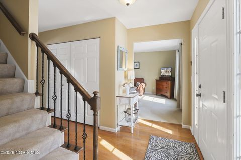 Tiny photo for 6928 Williamsburg Drive, Sylvania, OH 43560 (MLS # 10004030)