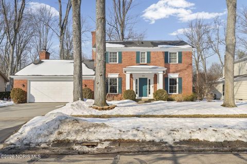 Photo of 6928 Williamsburg Drive, Sylvania, OH 43560 (MLS # 10004030)