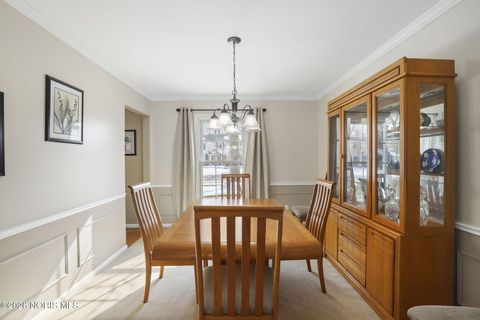 Tiny photo for 6928 Williamsburg Drive, Sylvania, OH 43560 (MLS # 10004030)