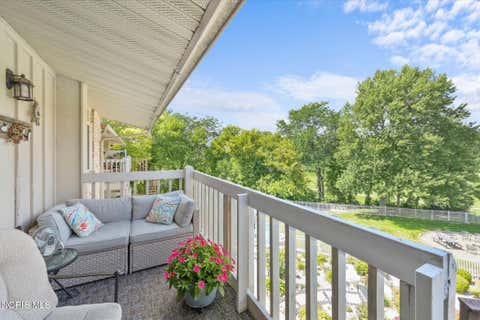 Tiny photo for 6640 Salisbury Road #Apt B312, Maumee, OH 43537 (MLS # 10012306)