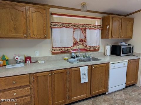 Tiny photo for 2158 Redbud Lane, Delta, OH 43515 (MLS # 10004100)