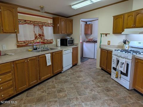 Tiny photo for 2158 Redbud Lane, Delta, OH 43515 (MLS # 10004100)