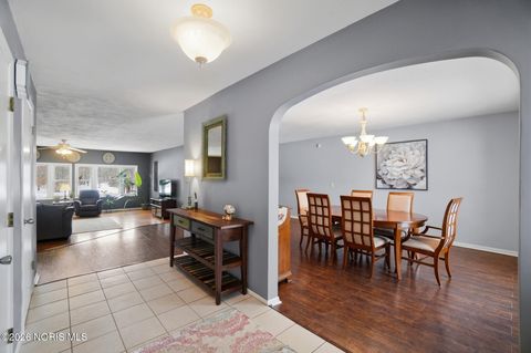 Tiny photo for 8215 Heller Road, Whitehouse, OH 43571 (MLS # 10003746)