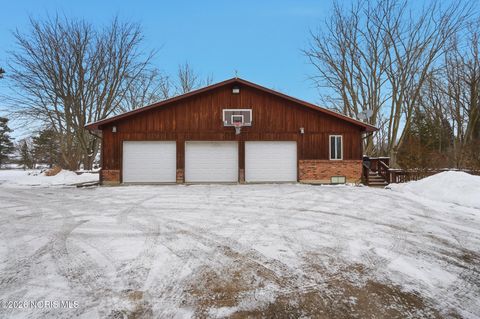 Tiny photo for 8215 Heller Road, Whitehouse, OH 43571 (MLS # 10003746)