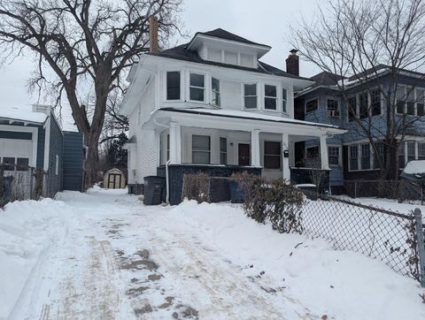 Photo of 615 Baldwin Place, Toledo, OH 43610 (MLS # 10003909)