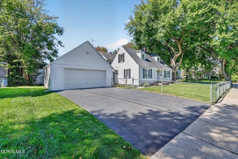 Tiny photo for 4441 Westway Street, Toledo, OH 43612 (MLS # 10014333)