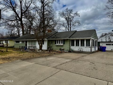 Tiny photo for 7010 Dunn Drive, Holland, OH 43528 (MLS # 10005728)