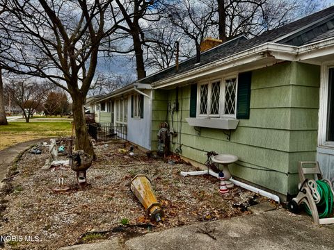 Tiny photo for 7010 Dunn Drive, Holland, OH 43528 (MLS # 10005728)