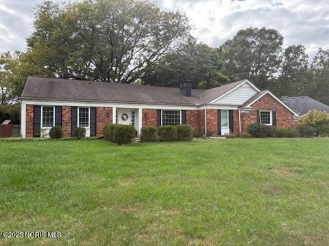 Photo of 4801 Southbridge Road, Toledo, OH 43623 (MLS # 10000065)