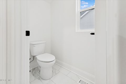 Tiny photo for 8801 Harlow Court, Sylvania, OH 43560 (MLS # 10005385)