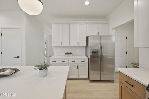 Tiny photo for 8801 Harlow Court, Sylvania, OH 43560 (MLS # 10005385)