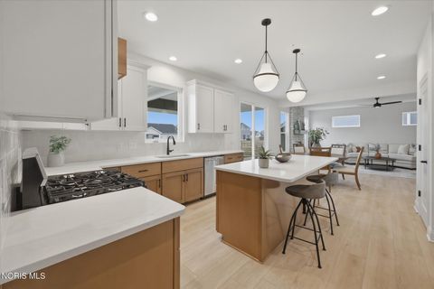 Tiny photo for 8801 Harlow Court, Sylvania, OH 43560 (MLS # 10005385)