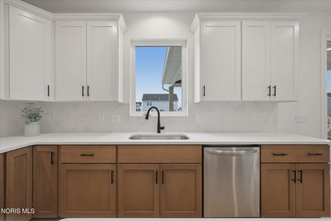 Tiny photo for 8801 Harlow Court, Sylvania, OH 43560 (MLS # 10005385)