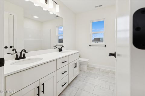 Tiny photo for 8801 Harlow Court, Sylvania, OH 43560 (MLS # 10005385)