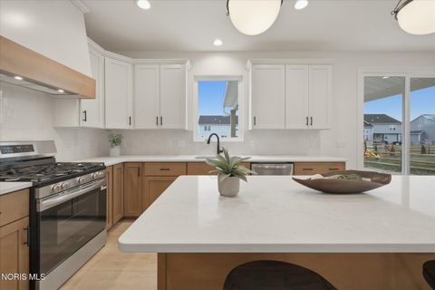 Tiny photo for 8801 Harlow Court, Sylvania, OH 43560 (MLS # 10005385)