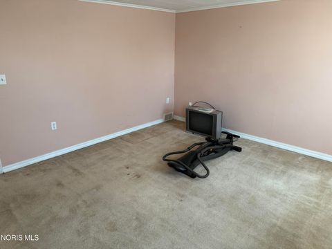 Tiny photo for 204 Short Street, Northwood, OH 43619 (MLS # 10005699)