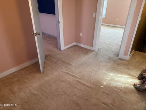 Tiny photo for 204 Short Street, Northwood, OH 43619 (MLS # 10005699)