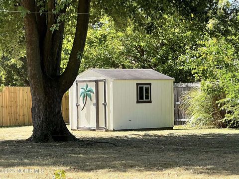 Tiny photo for 822 Bright Road, Findlay, OH 45840 (MLS # 10000215)