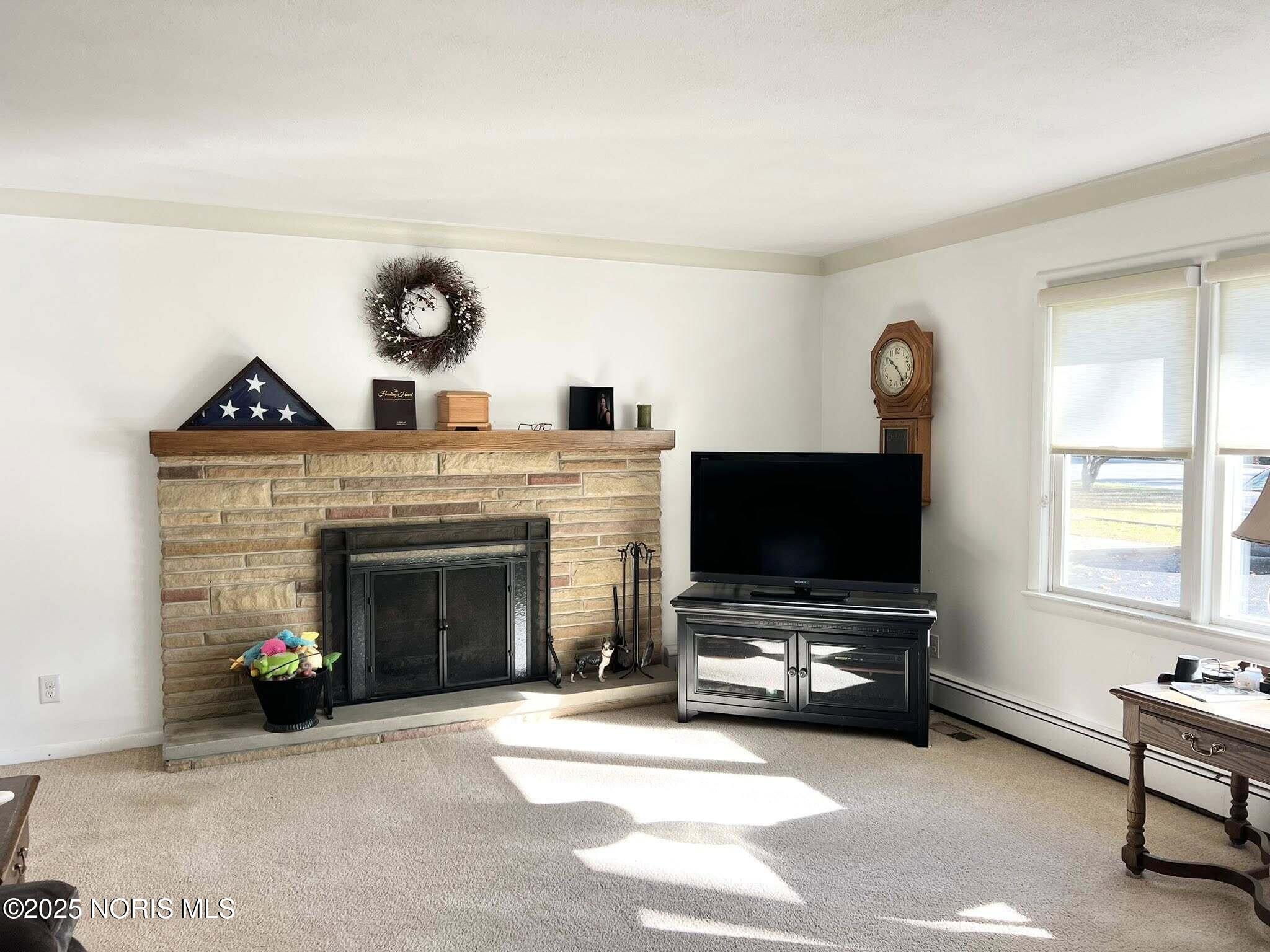 Findlay, Ohio 45840, United States, 3 Bedrooms Bedrooms, ,2 BathroomsBathrooms,Residential,Active,228693