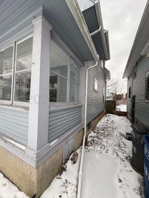 Tiny photo for 1102 Woodward Avenue, Toledo, OH 43608 (MLS # 10003473)