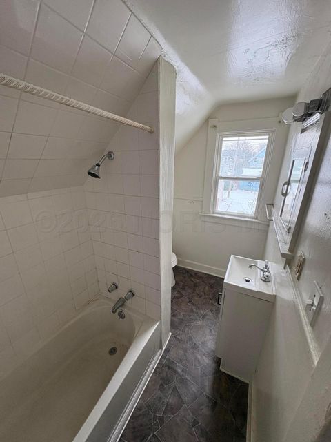 Tiny photo for 1102 Woodward Avenue, Toledo, OH 43608 (MLS # 10003473)