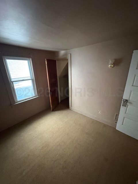 Tiny photo for 1102 Woodward Avenue, Toledo, OH 43608 (MLS # 10003473)