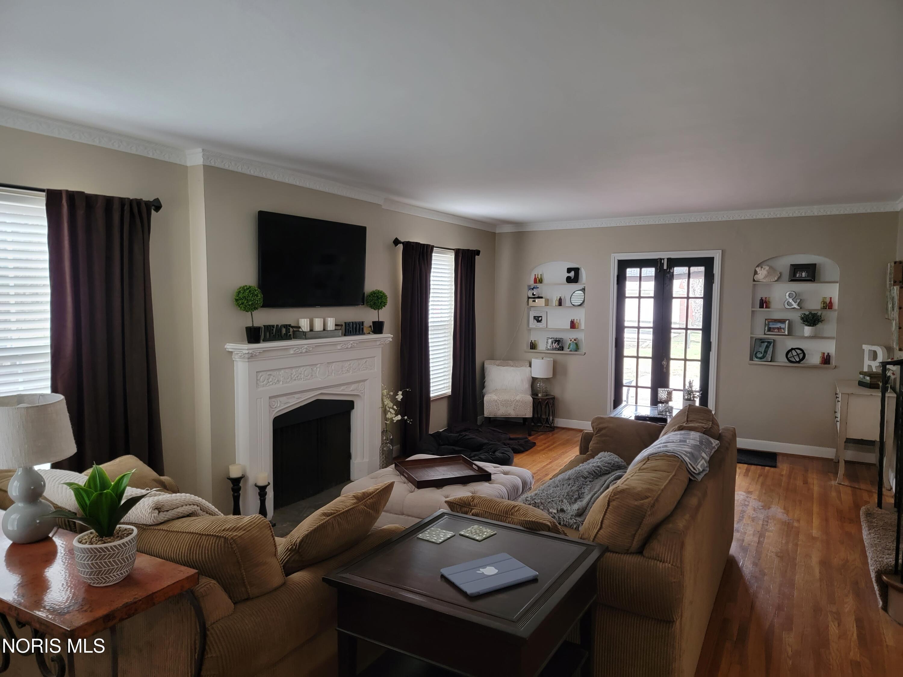 2673 Middlesex Drive