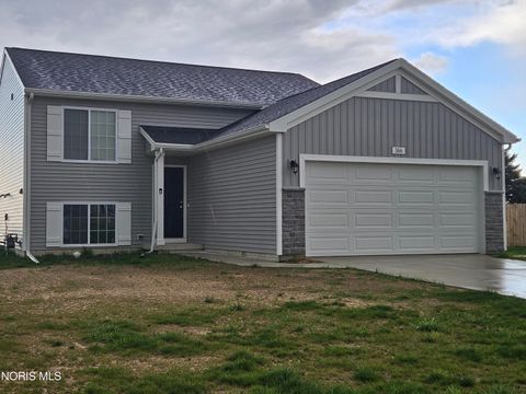 Photo of 366 Douglas Drive, Liberty Center, OH 43532 (MLS # 10006706)