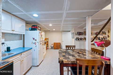 Tiny photo for 1252 Valley Bend Court, Perrysburg, OH 43551 (MLS # 10008180)
