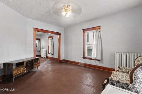 Tiny photo for 711 Boalt Street, Toledo, OH 43609 (MLS # 10011786)