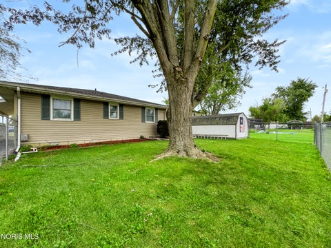 Tiny photo for 1001 W Bigelow Avenue, Findlay, OH 45840 (MLS # 10013963)