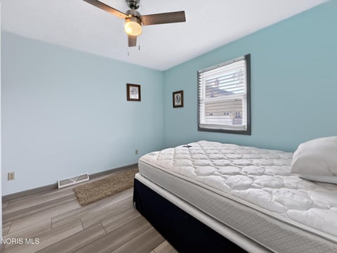 Tiny photo for 1001 W Bigelow Avenue, Findlay, OH 45840 (MLS # 10013963)
