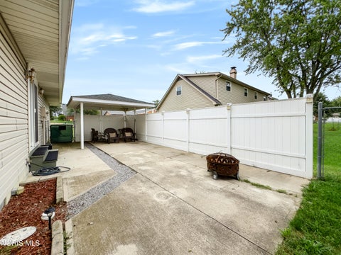 Tiny photo for 1001 W Bigelow Avenue, Findlay, OH 45840 (MLS # 10013963)