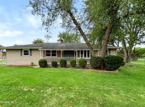 Homes For Sale - 1001 W Bigelow Avenue<br/> Findlay, OH 45840
