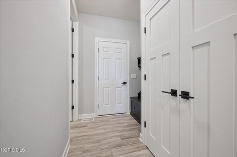 Tiny photo for 9412 Newbury Lane, Whitehouse, OH 43571 (MLS # 10005697)