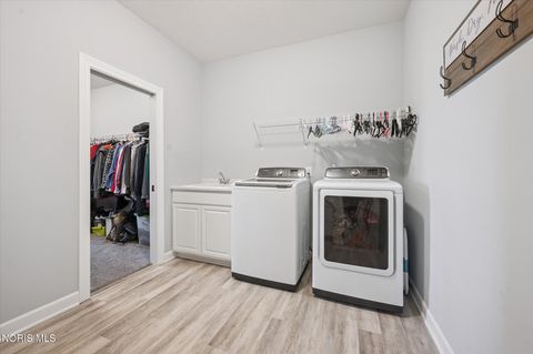 Tiny photo for 9412 Newbury Lane, Whitehouse, OH 43571 (MLS # 10005697)