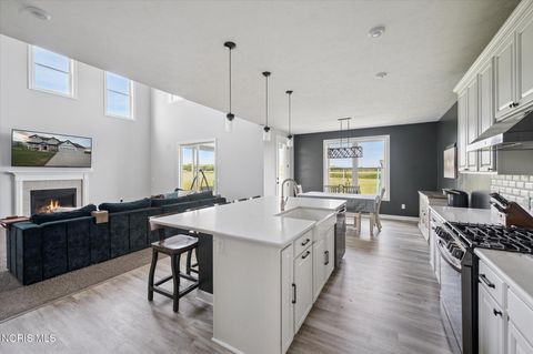 Tiny photo for 9412 Newbury Lane, Whitehouse, OH 43571 (MLS # 10005697)