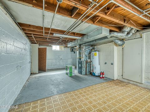 Tiny photo for 2713 Goddard Road, Toledo, OH 43606 (MLS # 10005538)