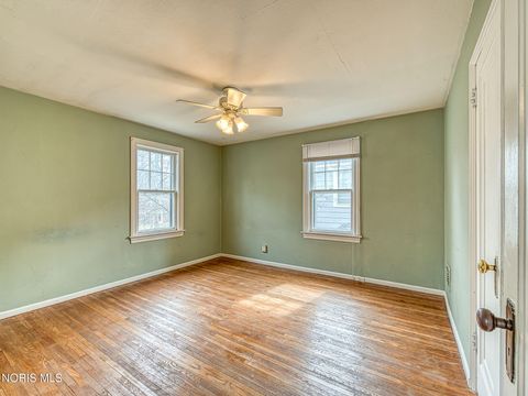 Tiny photo for 2713 Goddard Road, Toledo, OH 43606 (MLS # 10005538)