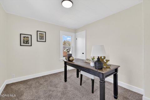 Tiny photo for 3515 Watson Avenue, Toledo, OH 43612 (MLS # 10005970)