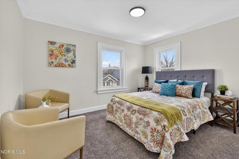 Tiny photo for 3515 Watson Avenue, Toledo, OH 43612 (MLS # 10005970)