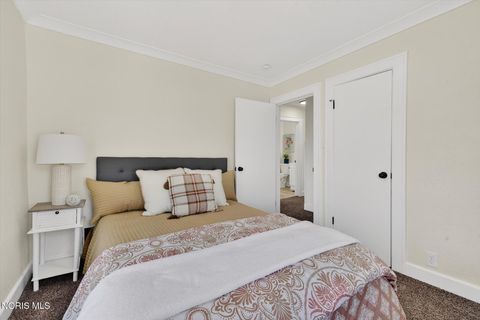 Tiny photo for 3515 Watson Avenue, Toledo, OH 43612 (MLS # 10005970)