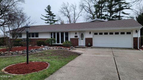 2015 Burr Oaks Drive Toledo OH 43613