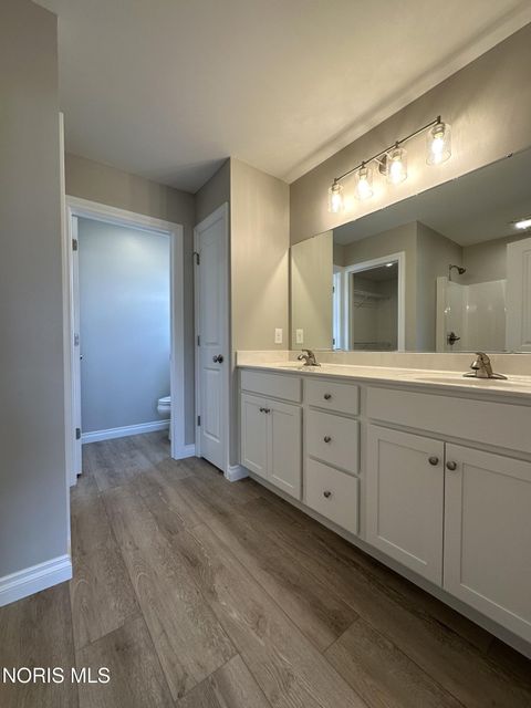 Tiny photo for 15030 Stonebridge Lane, Perrysburg, OH 43551 (MLS # 10006024)