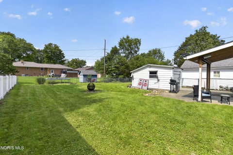 Tiny photo for 437 Marshall Street, Wauseon, OH 43567 (MLS # 10013073)
