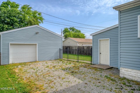 Tiny photo for 622 Mcdougal Street, Fostoria, OH 44830 (MLS # 10009135)